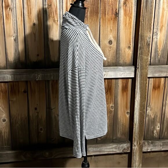 Lucky Brand Los Angeles top pull over striped black white Large FIRM on PRICE - Picture 4 of 9